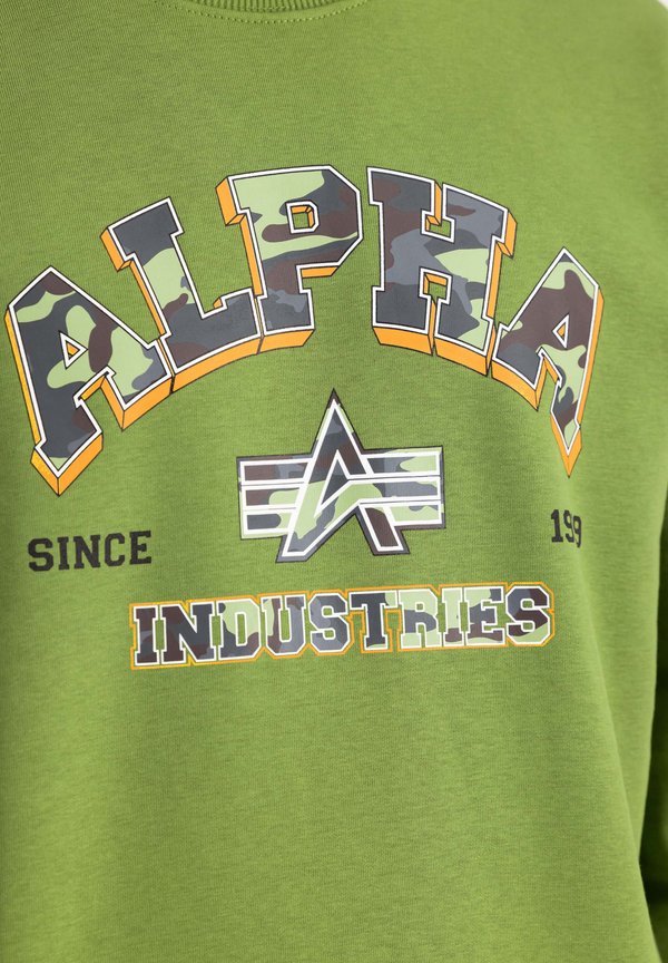 Alpha Industries COLLEGE CAMO
