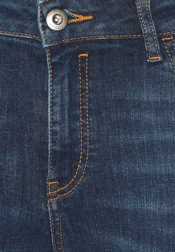edc by Esprit CAPRI