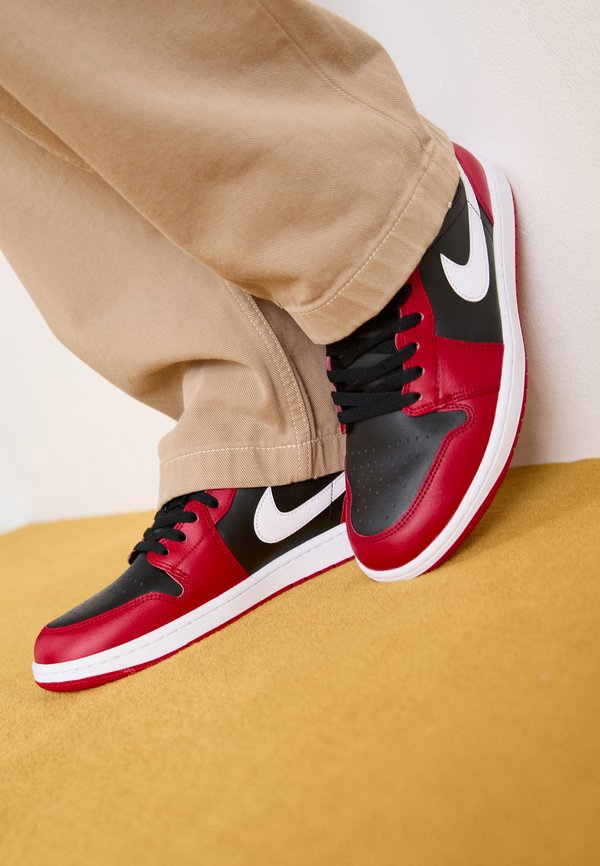 Jordan AIR 1 MID UNISEX