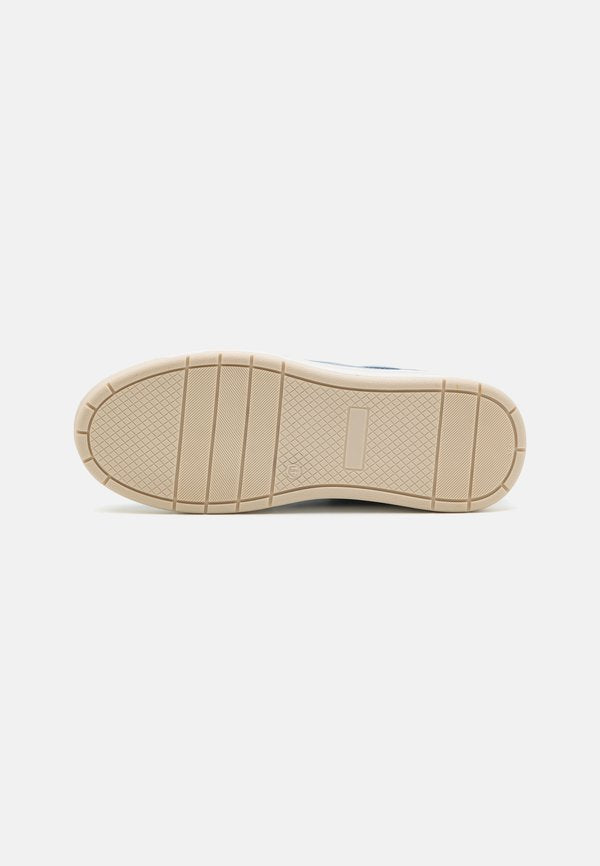 Filling Pieces CRUISER DIVE