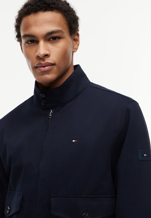 Tommy Hilfiger