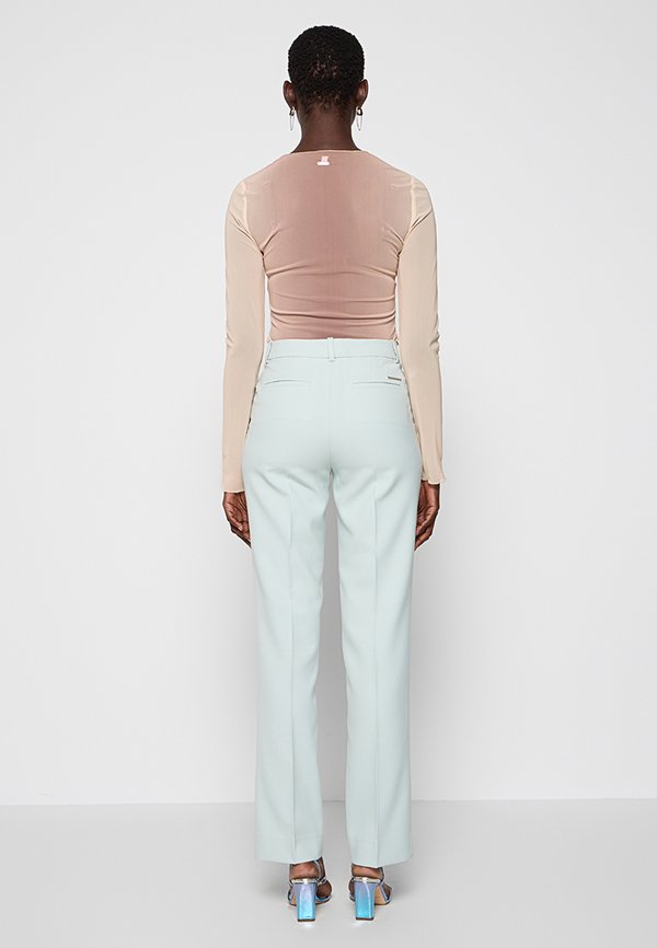Calvin Klein SLIM FIT