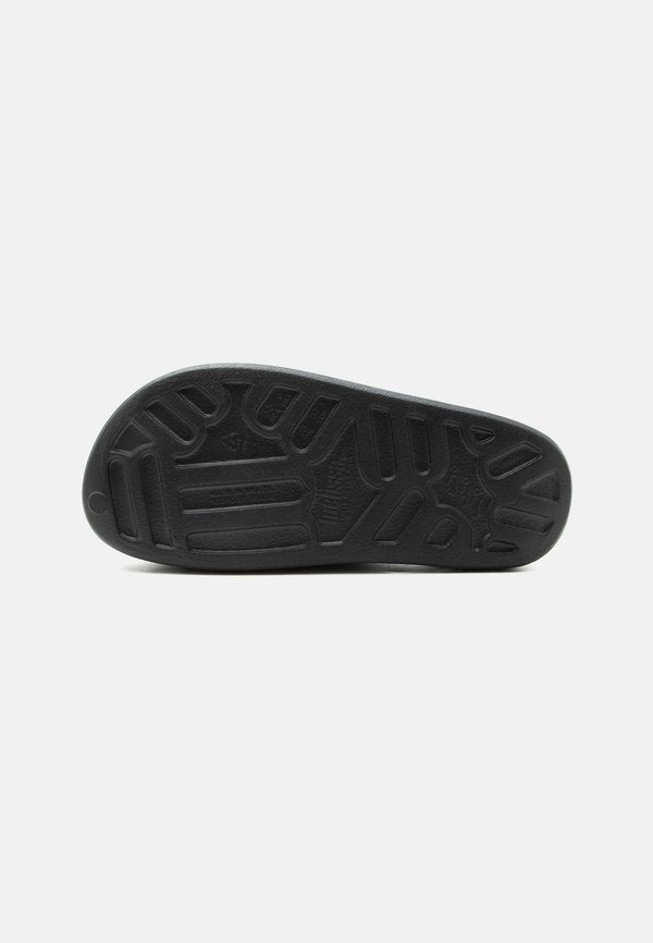 Melissa FREE PLATFORM SLIDE X HELLO KITTY AND FRIENDS