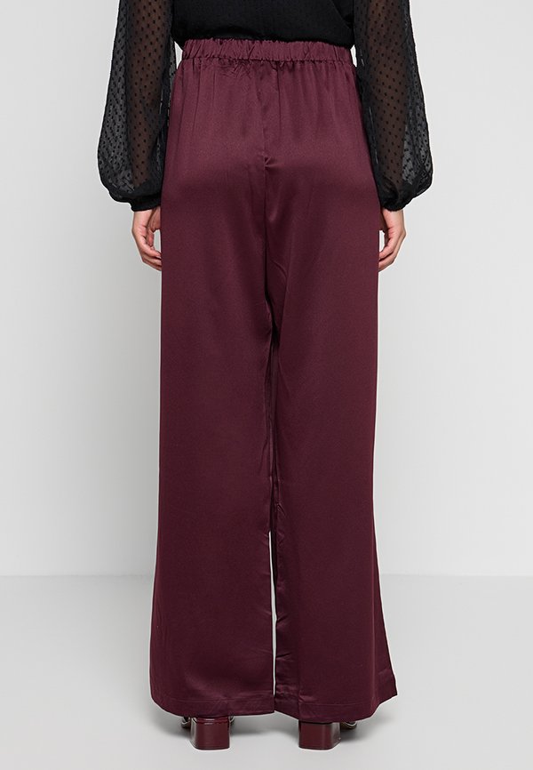 Vero Moda Tall VMLOU LOOSE FIT