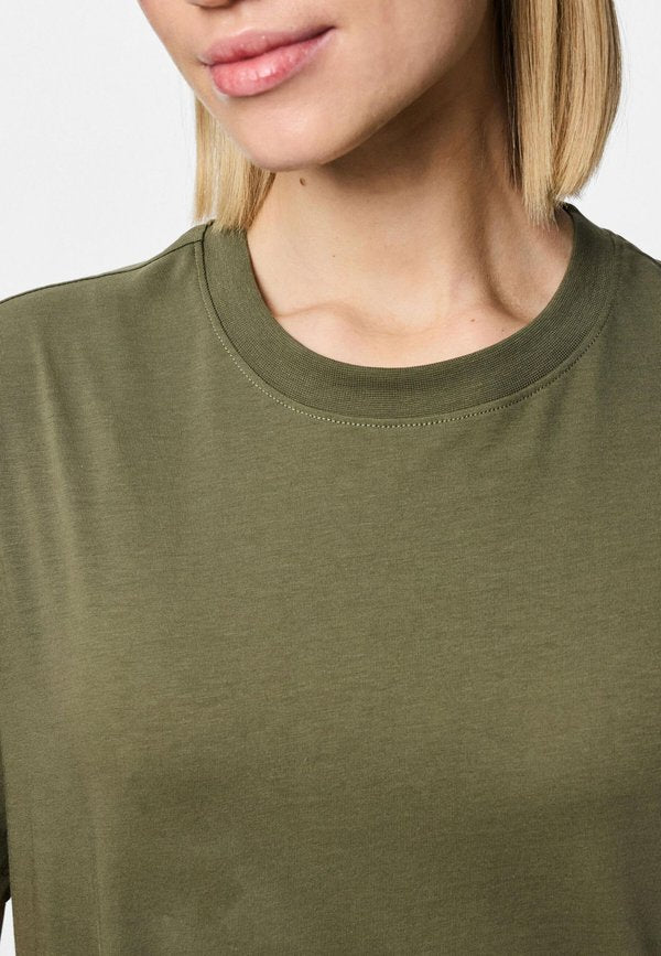Pieces PCRIA SS SOLID TEE JRS NOOS BC
