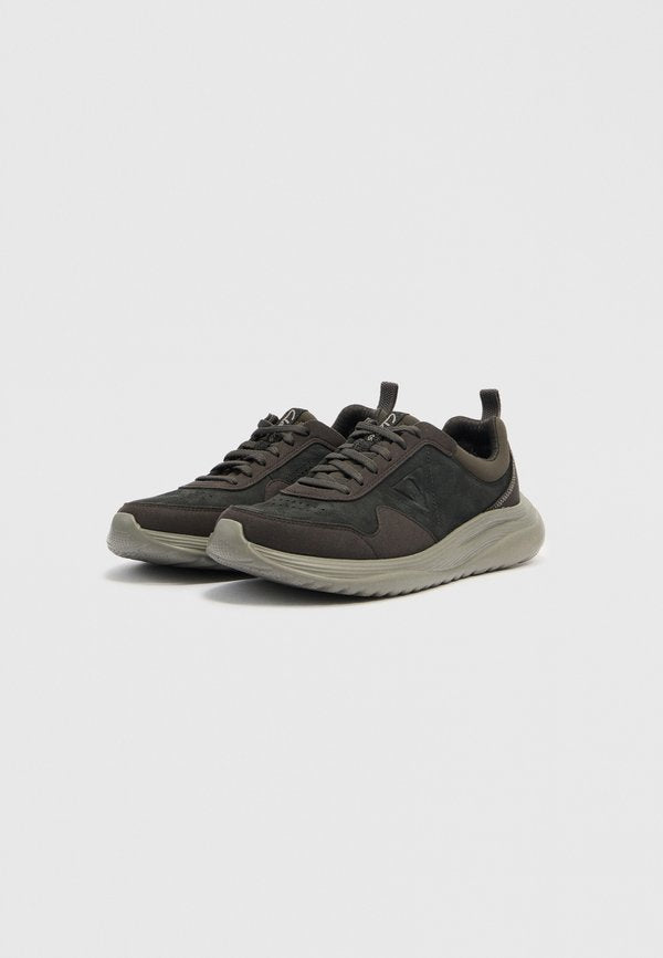 Clarks LT360