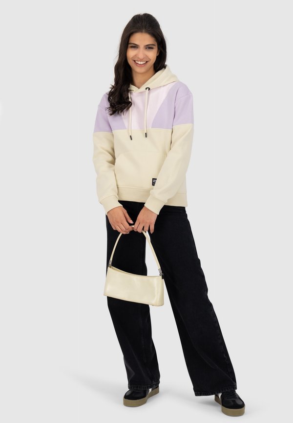 alife & kickin FRANCESCA
