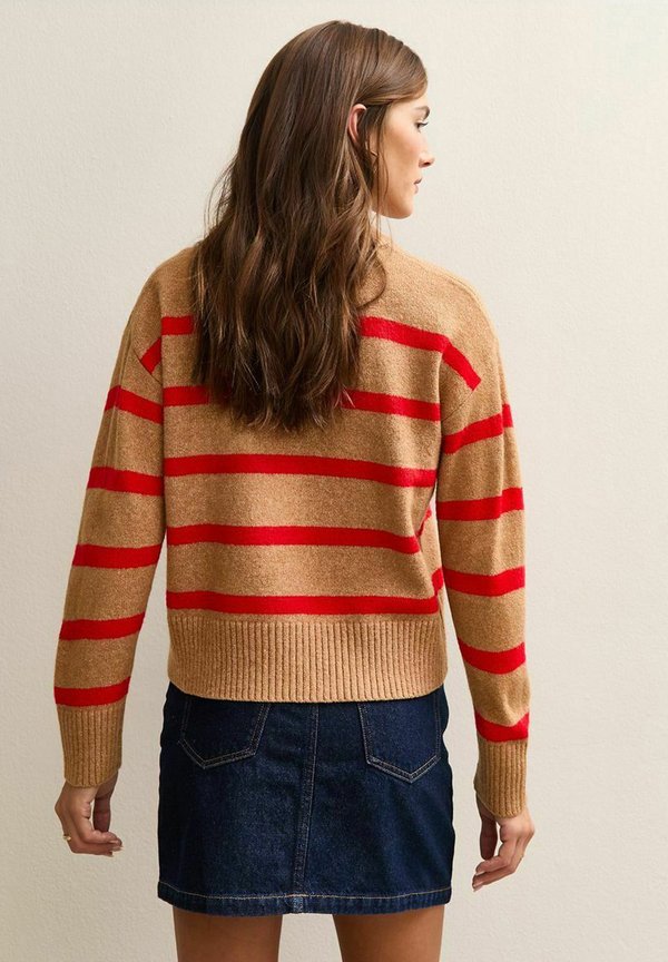 New Look  CREW NECK