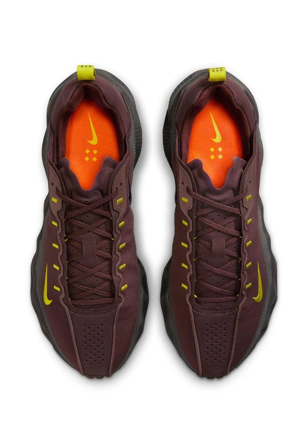 Nike Sportswear WITH REFLECTIVE DESIGN ACCENTS AVA ROVER