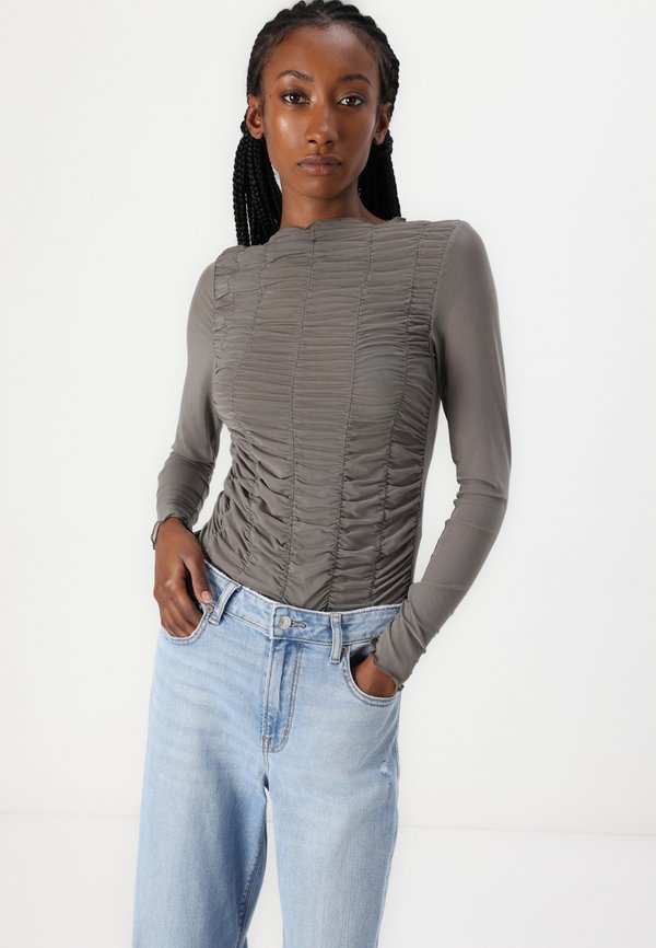 Noisy May NMJUDITH DRAPED
