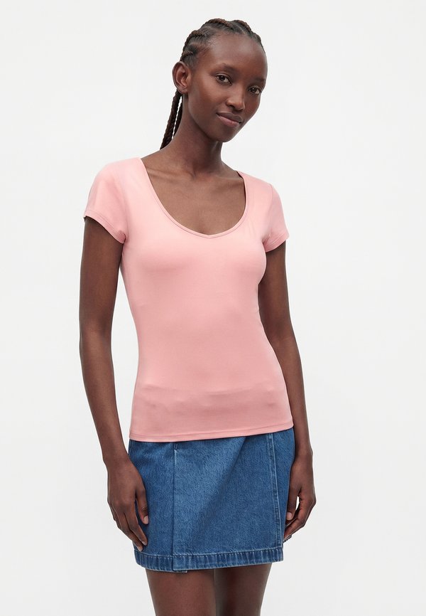 Gina Tricot WOW BUILT IN BRA