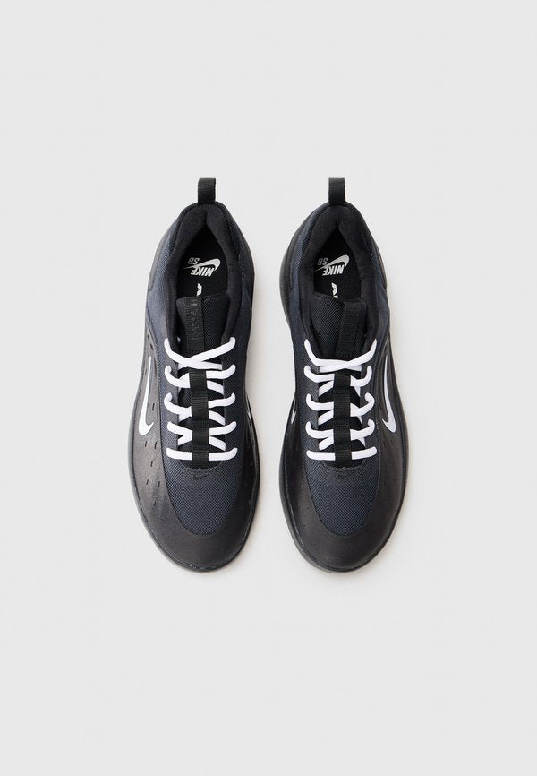 Nike SB ZOOM NYJAH 4 UNISEX