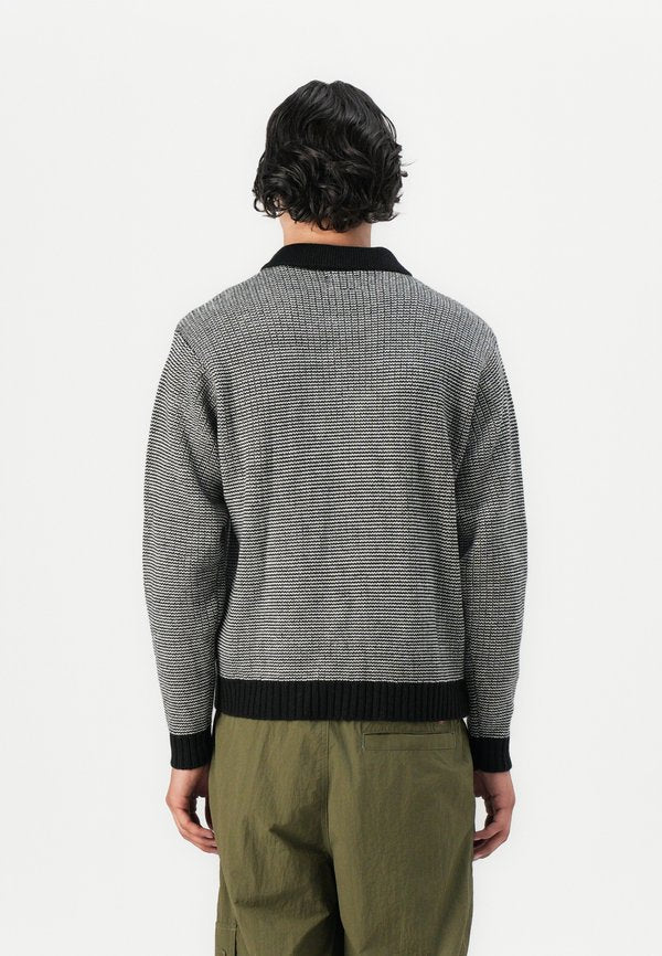 HUF MEGABLAST TWO TONE SWEATER UNISEX