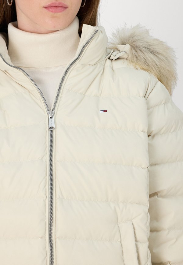 Tommy Jeans