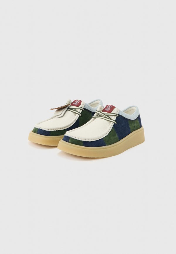 Clarks TORVIEW