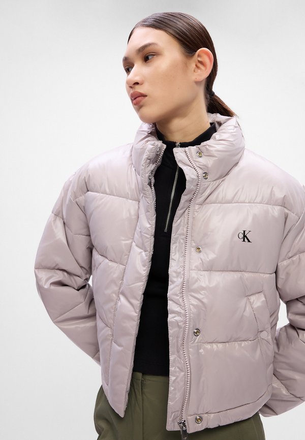 Calvin Klein Jeans CROP PUFFER JACKET