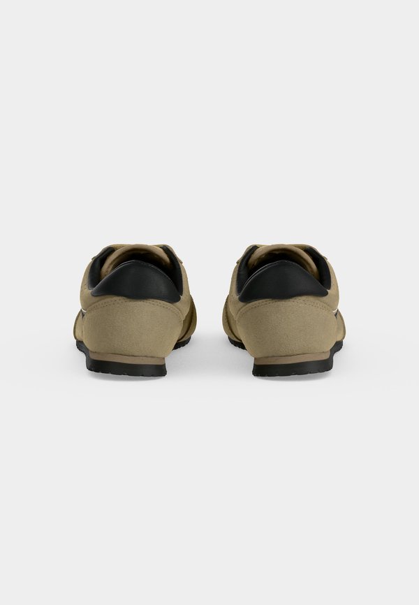 Vans SUPER LOWPRO UNISEX