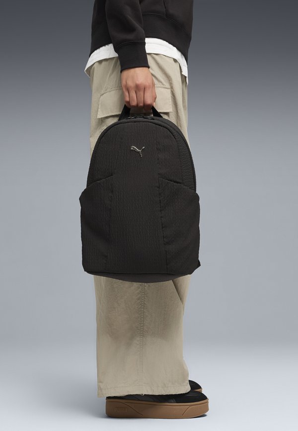 Puma UP 12 L KLEINER - Rucksack - black