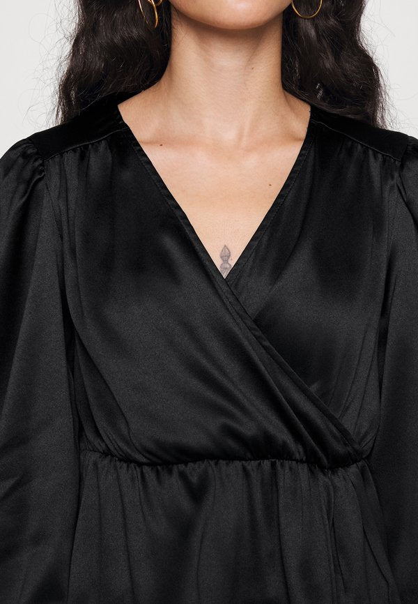 Vero Moda Petite VMKLEO PEPLUM