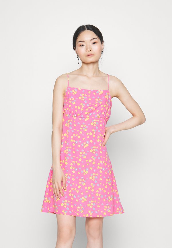 Pieces Petite PCHUMUNA STRING SHORT DRESS