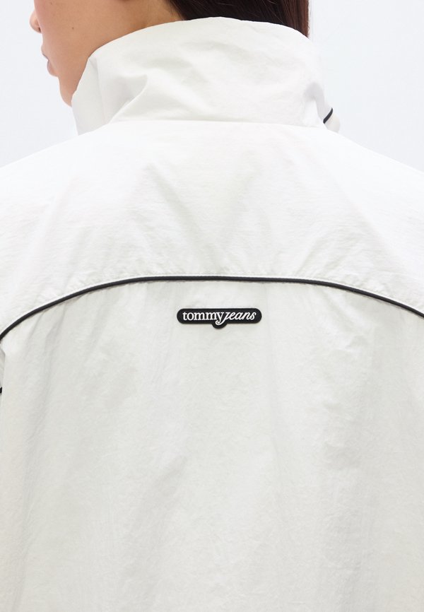 Tommy Jeans WATER REPELLENT PIPING TRACK JACKET