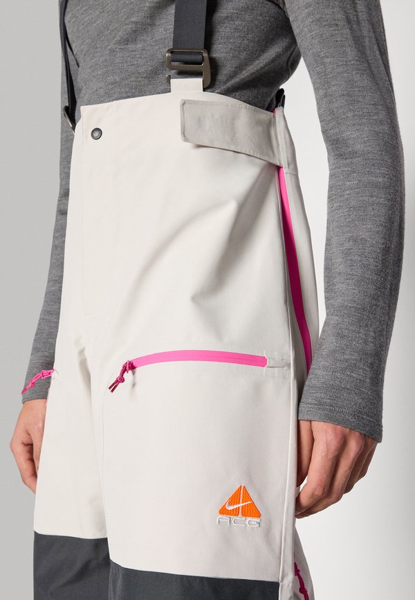 Nike ACG