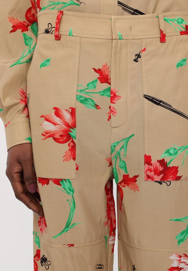 MOSCHINO