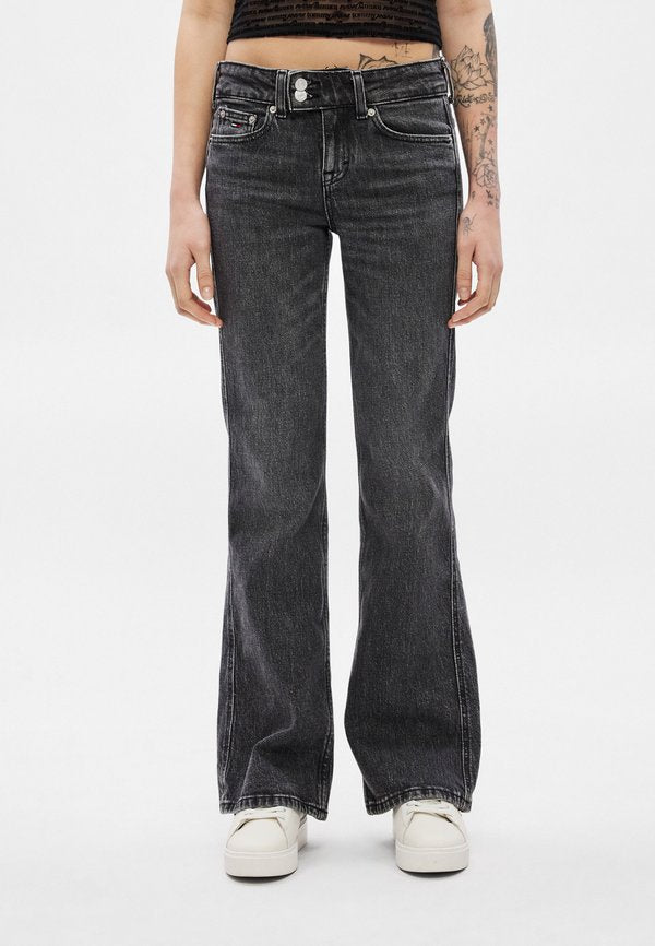 Tommy Jeans FADED LOW RISE BOOTCUT BLACK JEANS