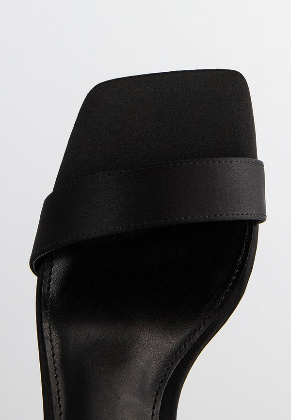 Steve Madden GRAND