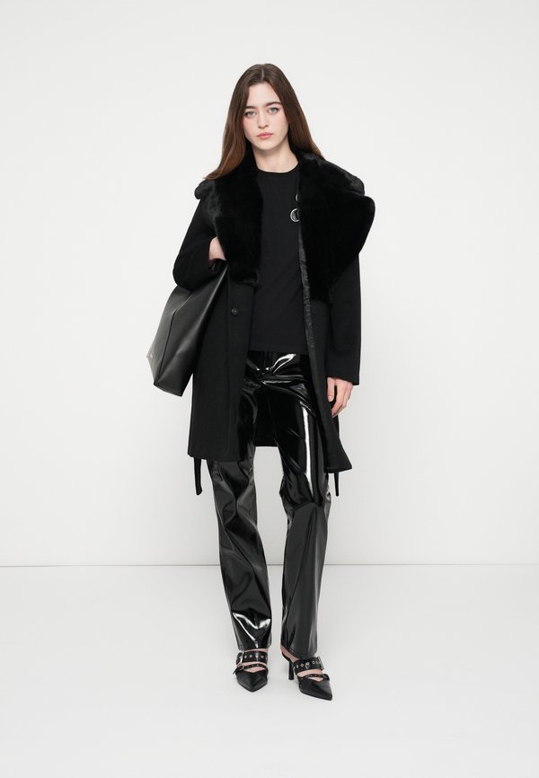 KARL LAGERFELD