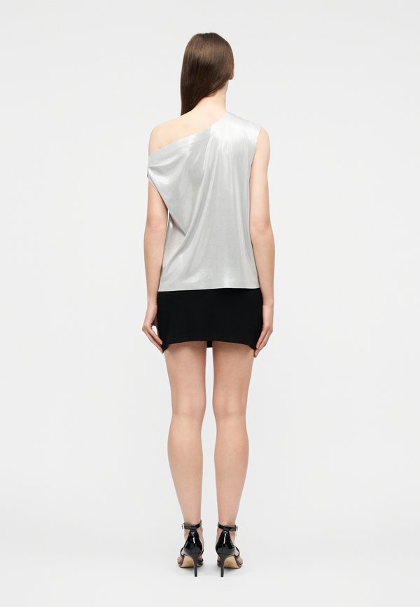 Norma Kamali DROP SHOULDER