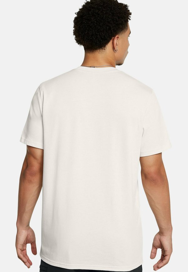 Under Armour SHORT-SLEEVE