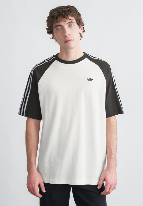 adidas Originals Print T-shirt - off white/aurora coffee