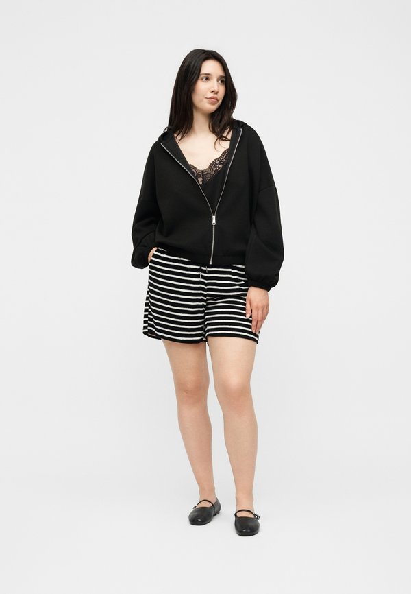 Vero Moda Curve VMCLINE WIDE