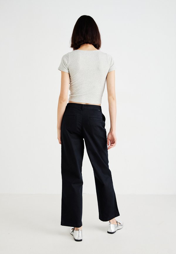DOCKERS ORIGINAL
