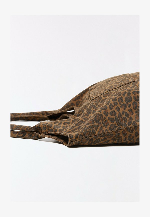 Bershka PRINTED TWILL - BAG - Handbag - dark brown