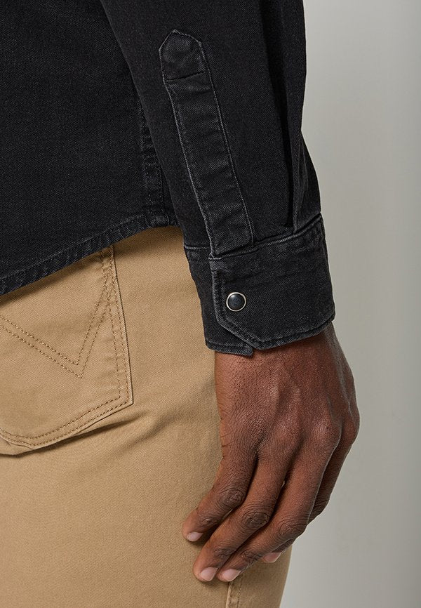 Wrangler REGULAR FIT