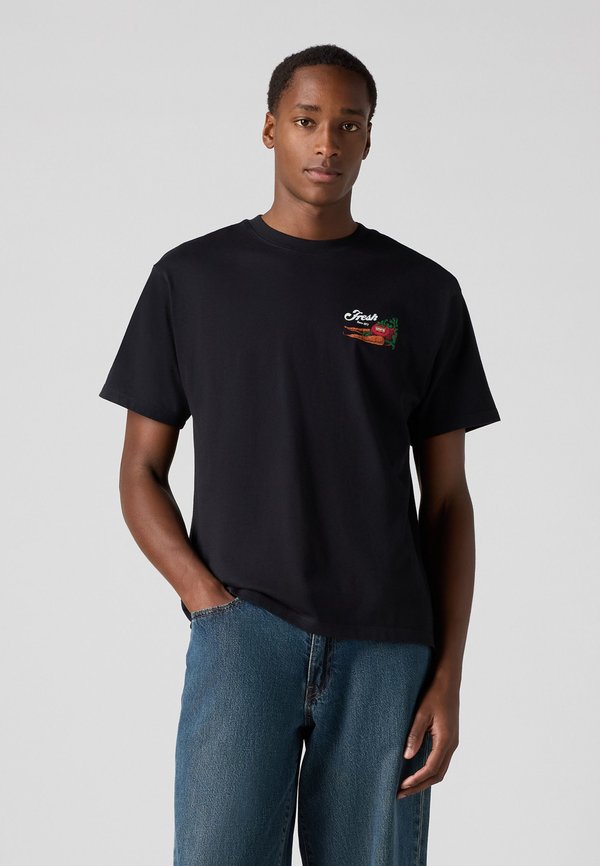 Levi's® VINTAGE FIT GRAPHIC TEE