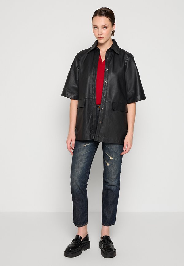 Armani Exchange