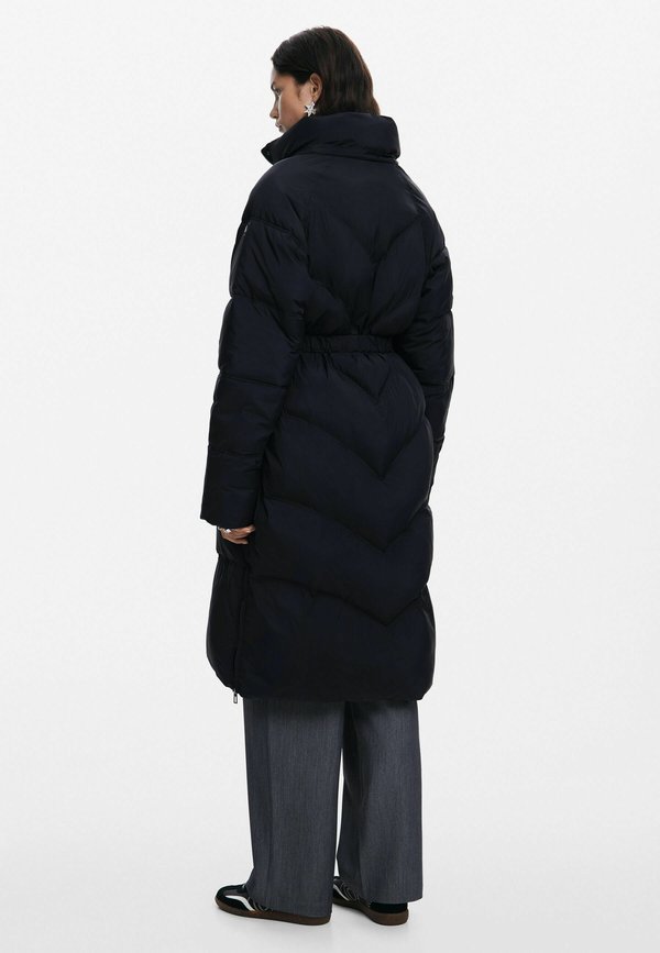 Desigual LONG PADDED