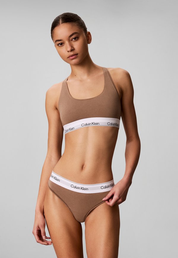 Calvin Klein Underwear Thong - soft mocha