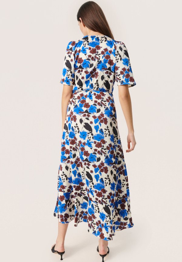 Soaked in Luxury SLKARVEN PRINTED SS