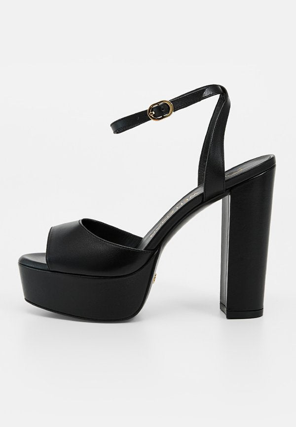 Stuart Weitzman RYDER II