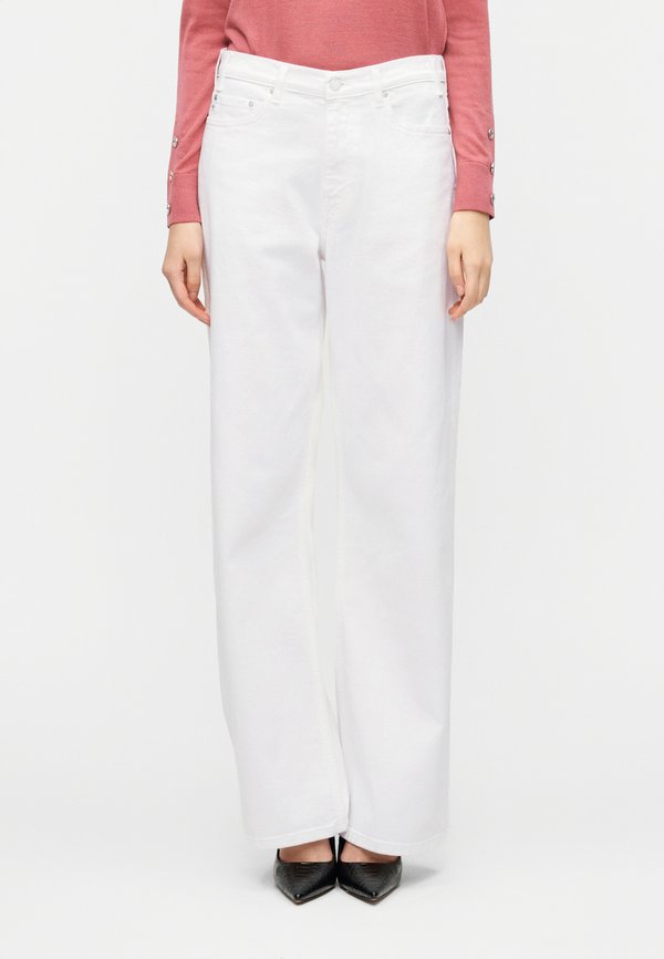AG Jeans NEW BAGGY