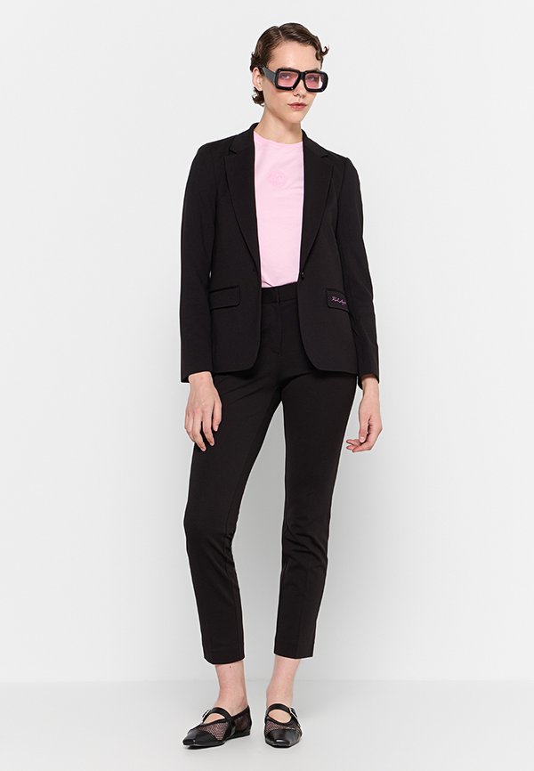 KARL LAGERFELD PUNTO