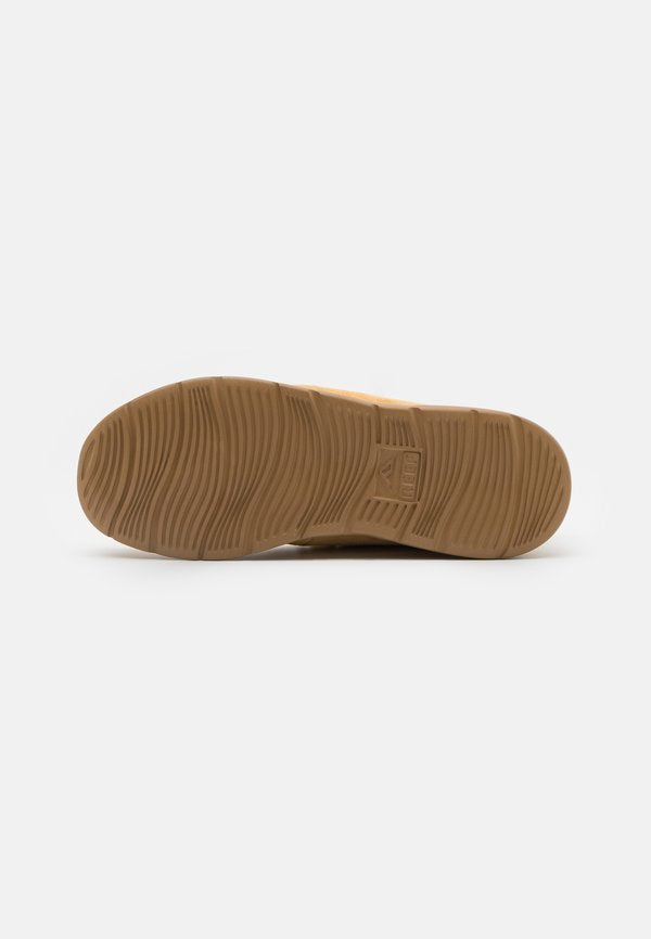 Reef CUSHION COAST MID