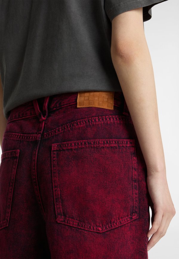 Vans SIRELLE OVER-DYED CUT-OFF JORTS