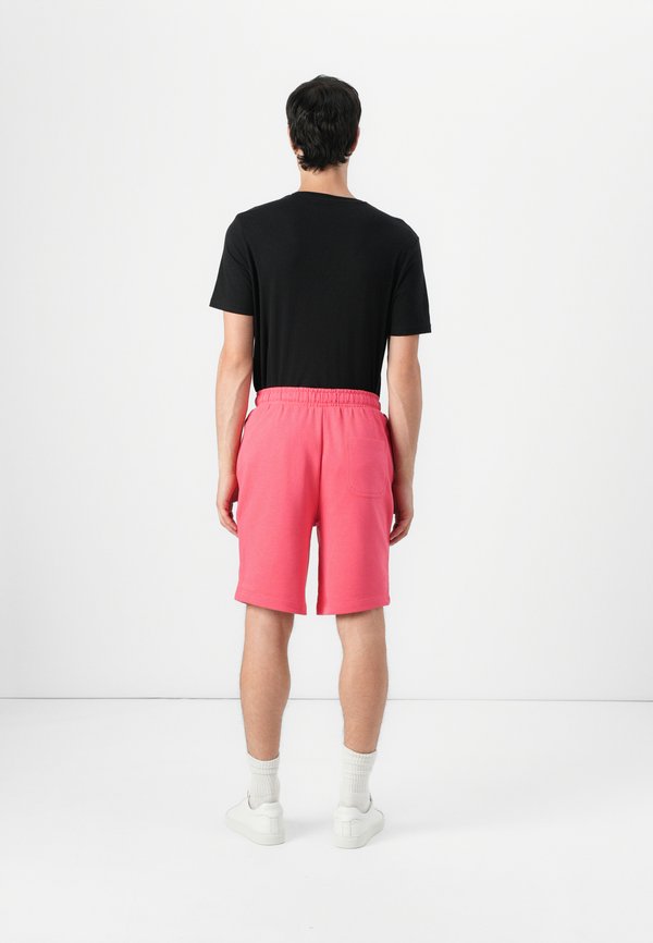 Lyle & Scott