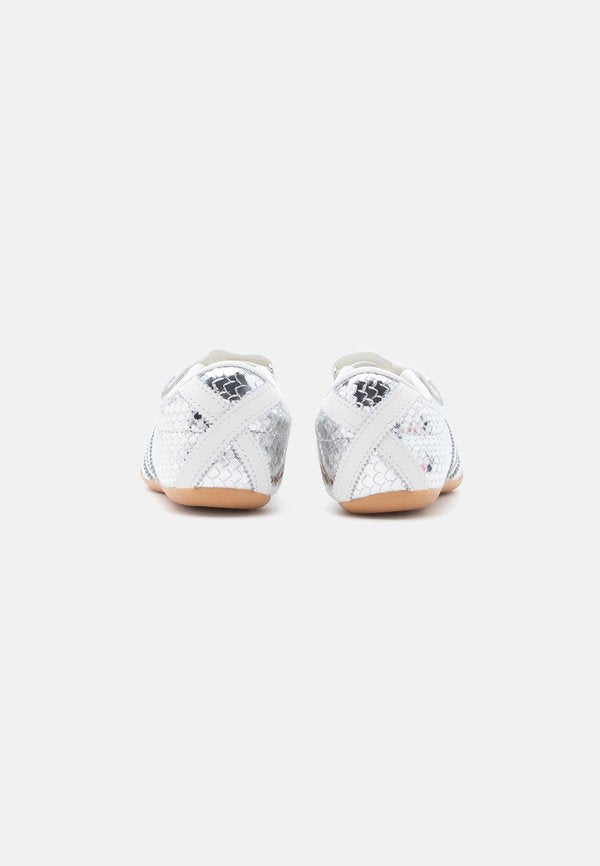 adidas Originals TOKYO MJ