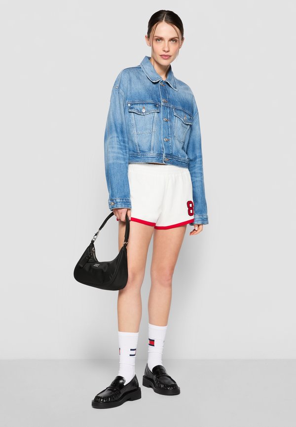 Tommy Jeans EXCLUSIVE GIRL 85